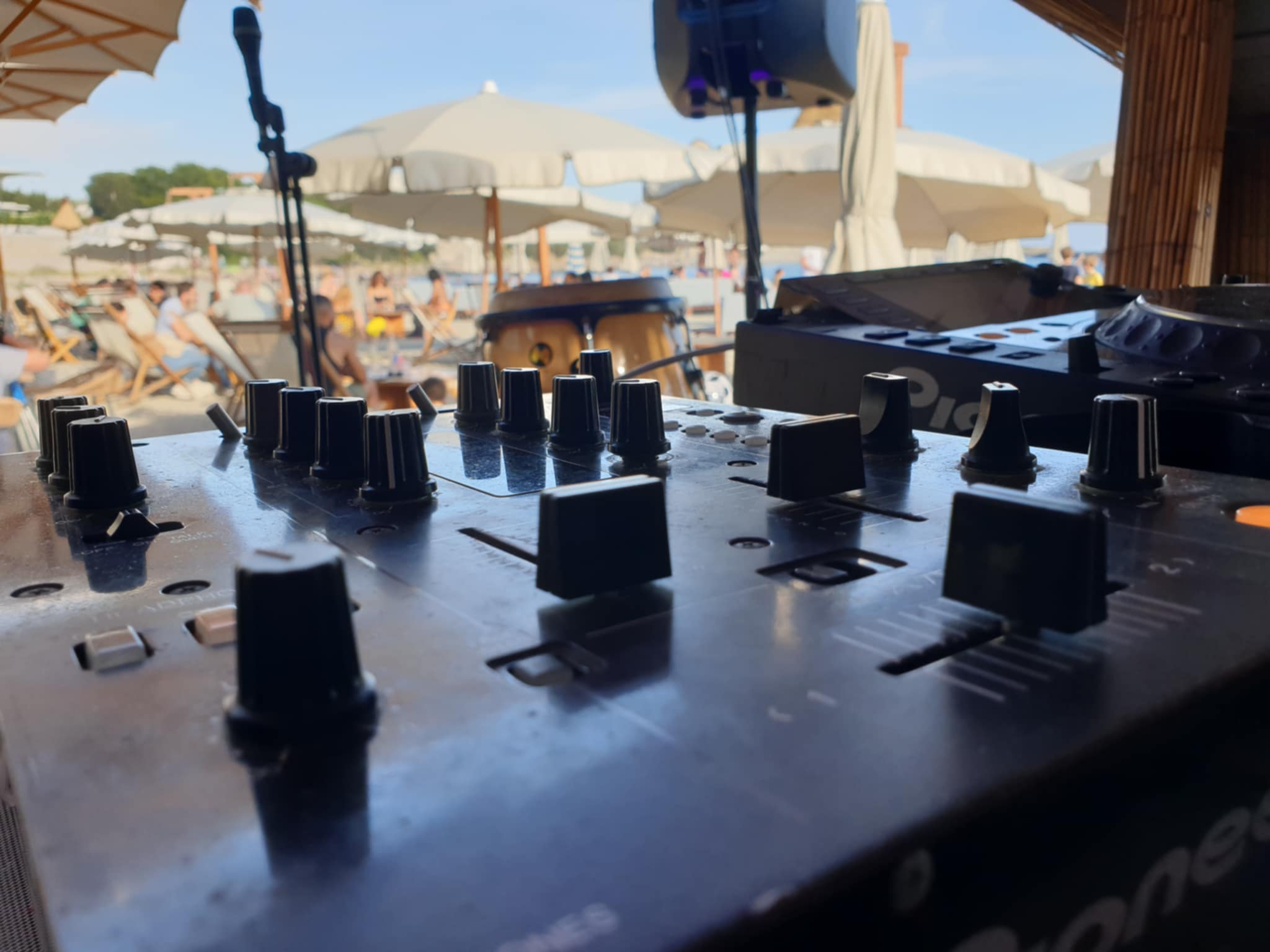 Unknown-10.jpg (150 KB)