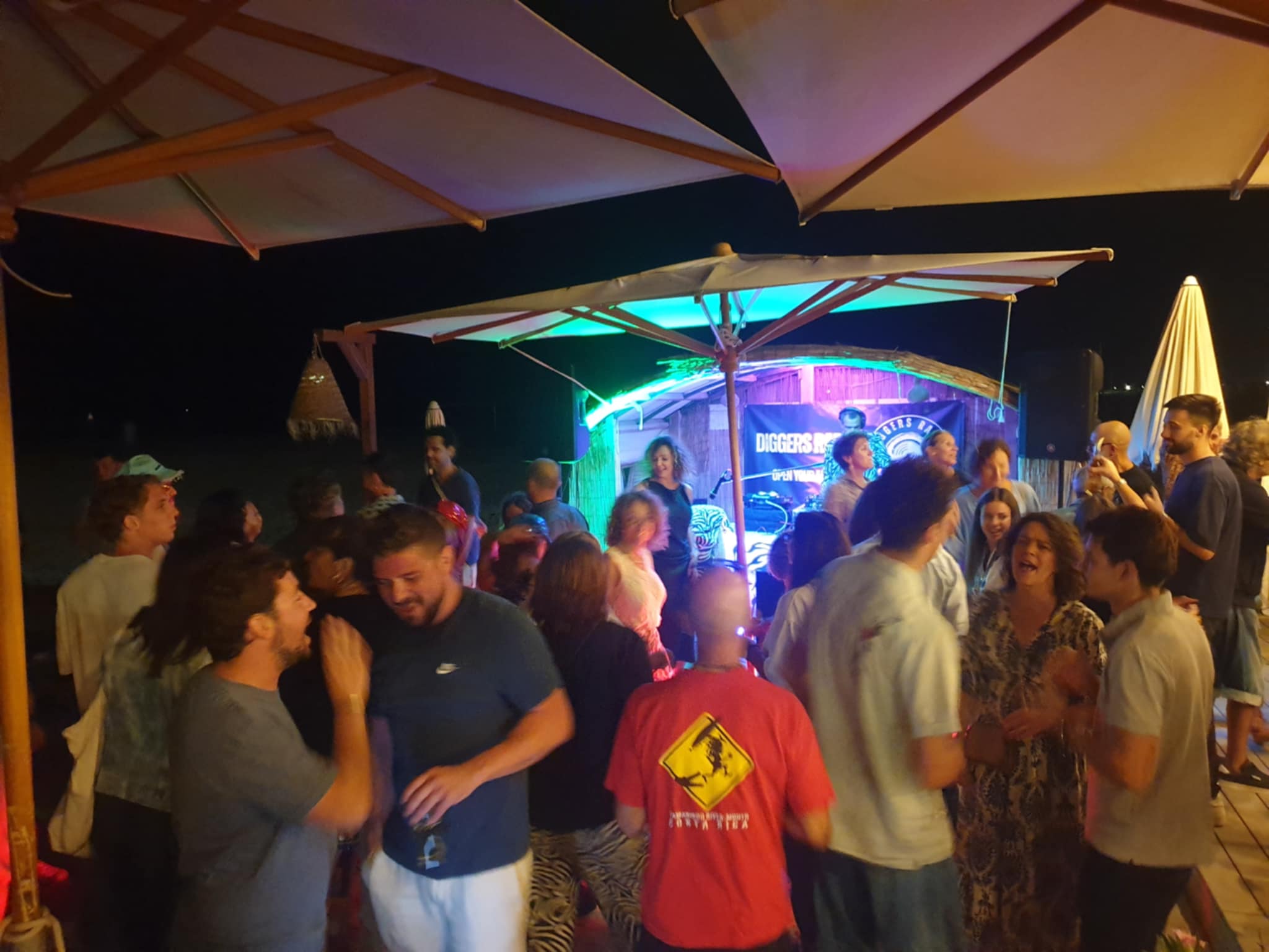 Unknown-7.jpg (175 KB)